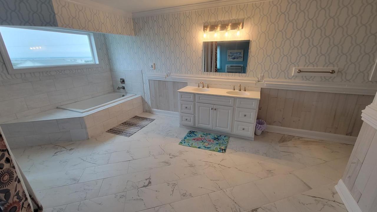 8018 Beach Rd, Semi-Oceanfront, Pool/Hot Tub Nags Head Eksteriør bilde