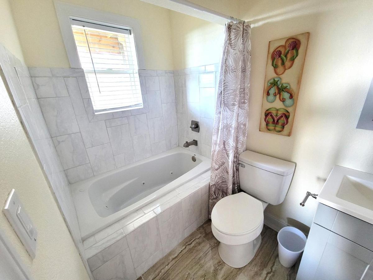 8018 Beach Rd, Semi-Oceanfront, Pool/Hot Tub Nags Head Eksteriør bilde